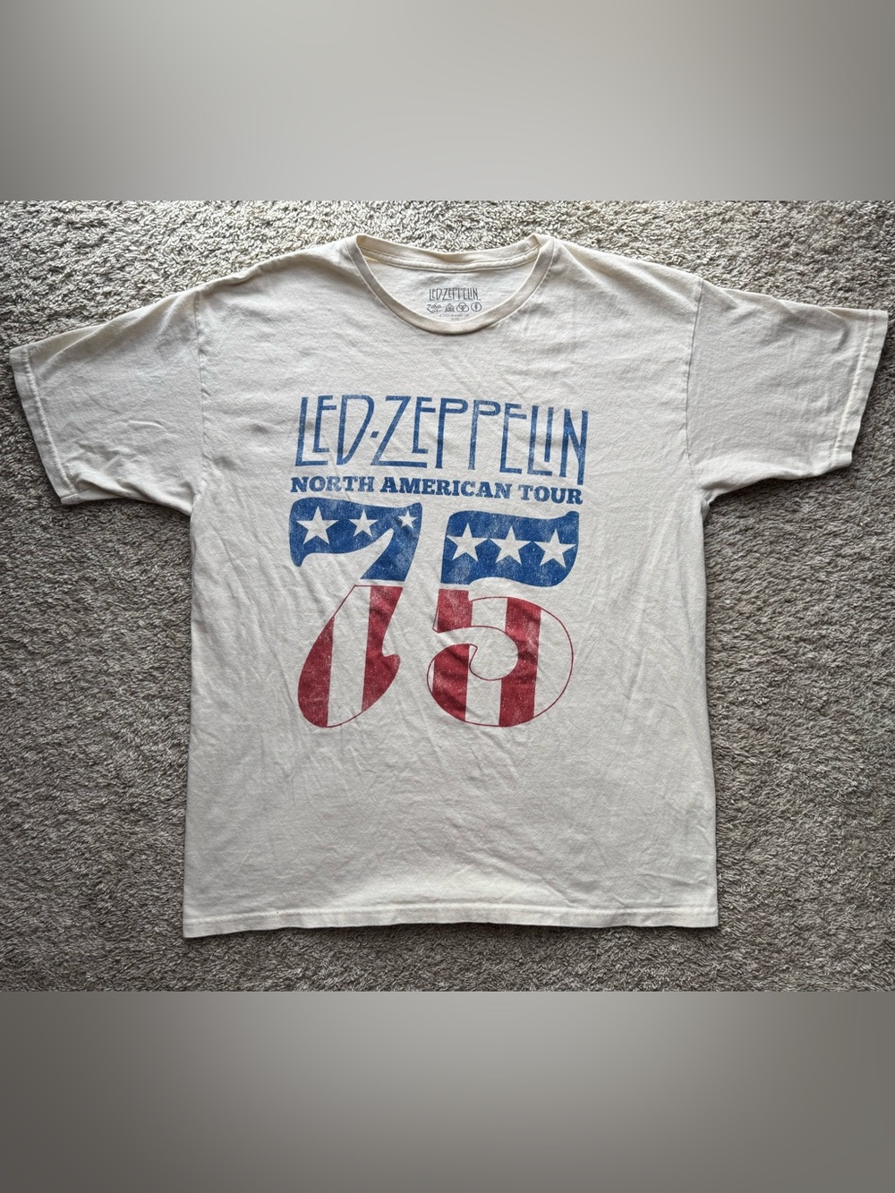 Led Zeppelin 1975 North American Tour Graphic Band T-Shirt Cream Men’s Large